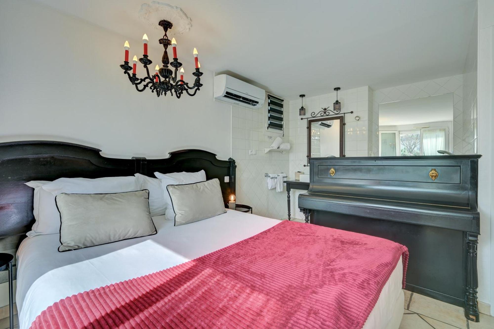 The Originals Boutique, Clair Hôtel, Hotel Martigues