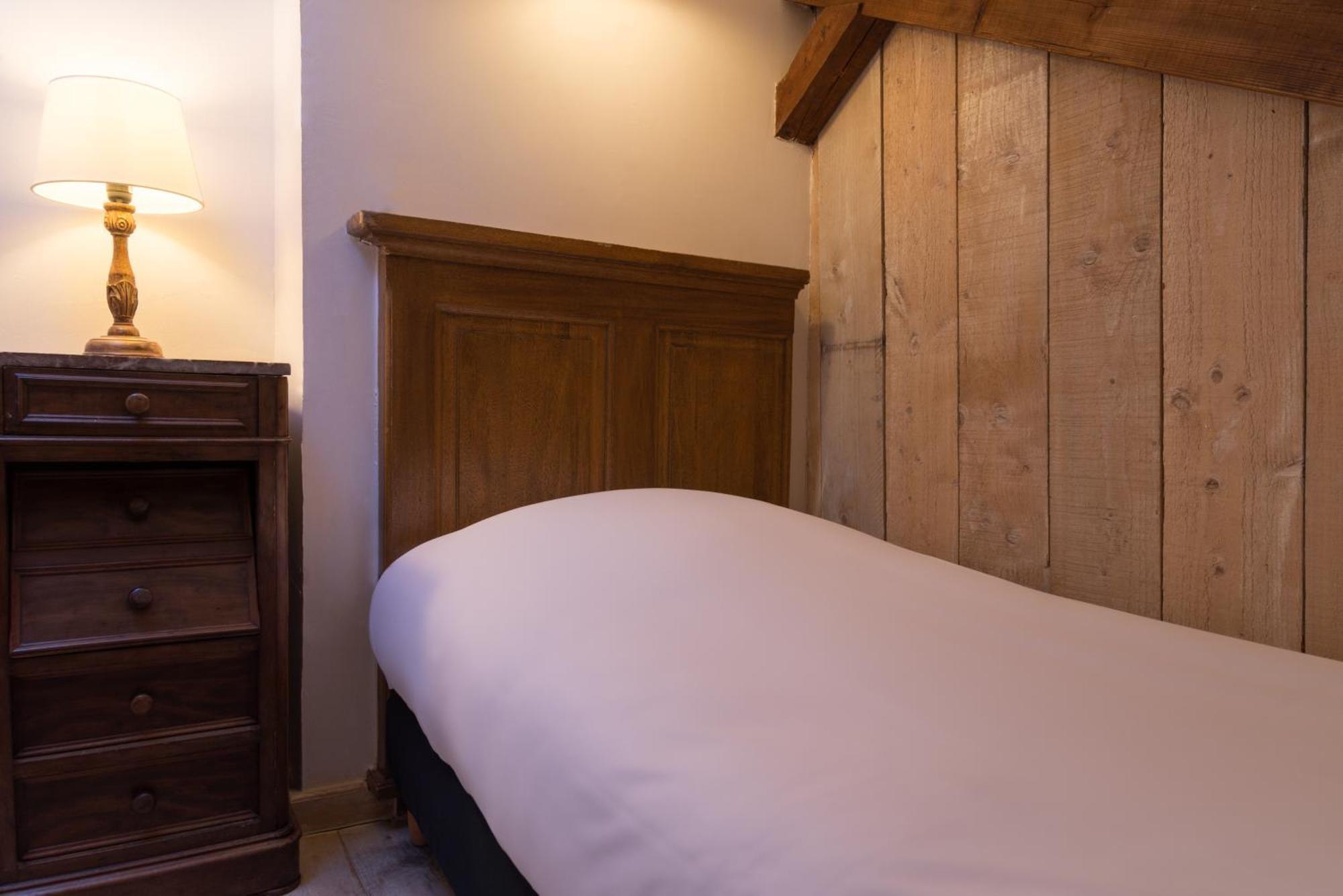 Hotel The Originals Boutique, Clair Hôtel, Martigues